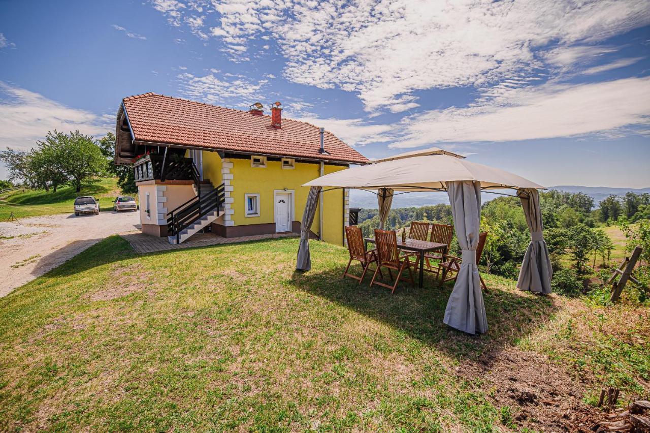 Eko Pony Ranch Ogrizek Apartamento Podčetrtek Quarto foto