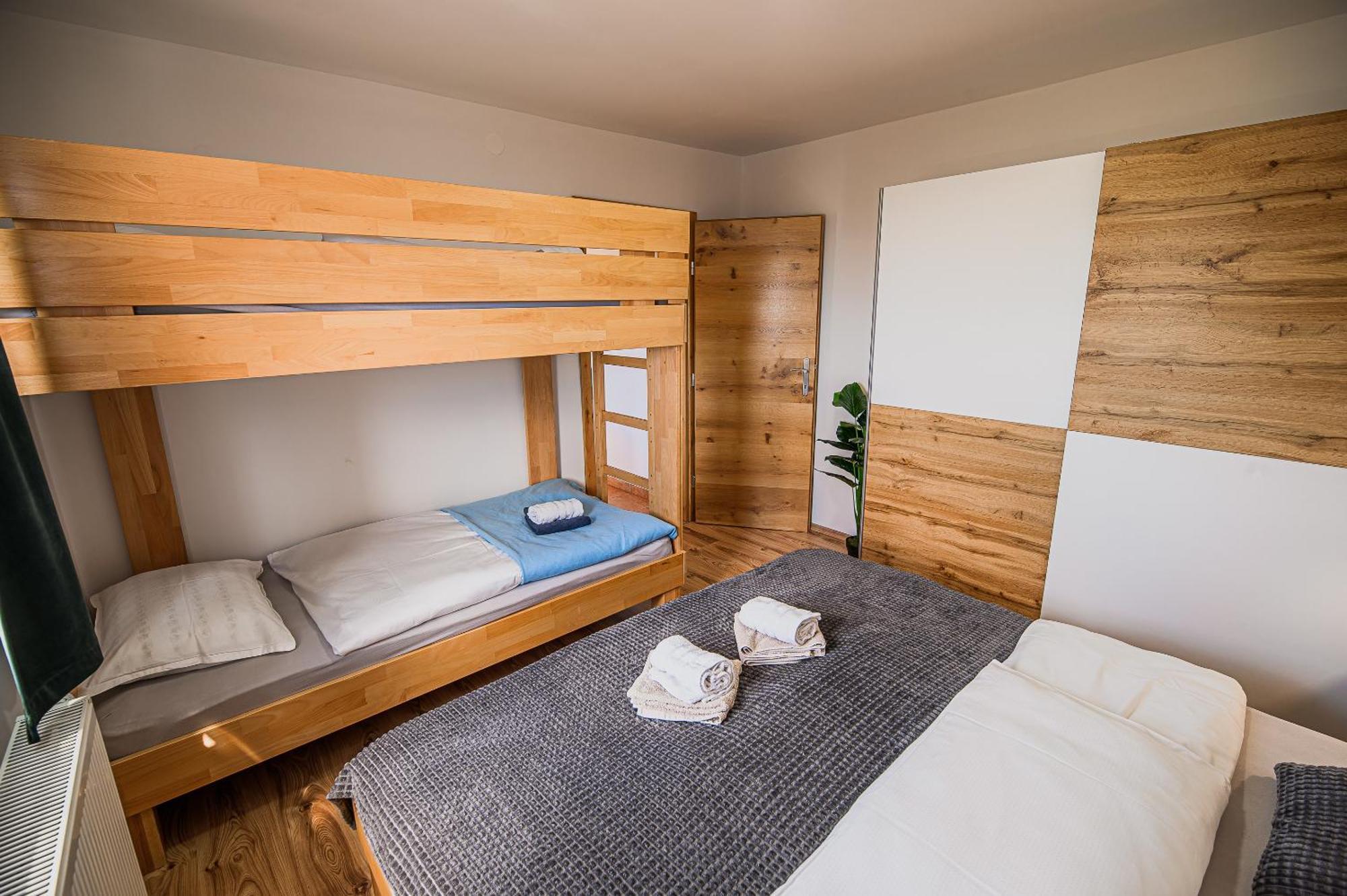 Eko Pony Ranch Ogrizek Apartamento Podčetrtek Quarto foto