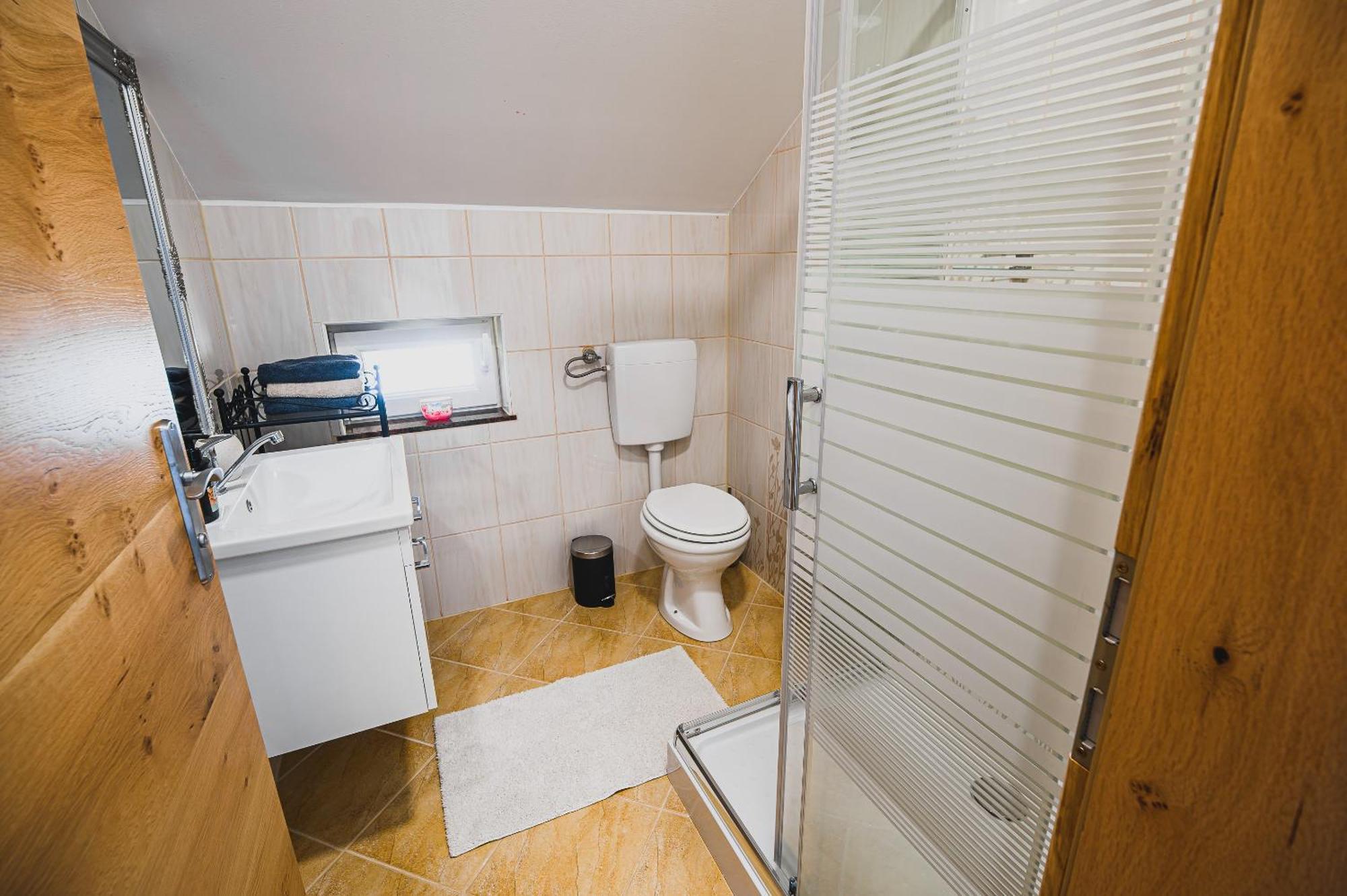 Eko Pony Ranch Ogrizek Apartamento Podčetrtek Quarto foto